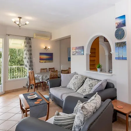 Three Bay Kavvadades Villa Armenades