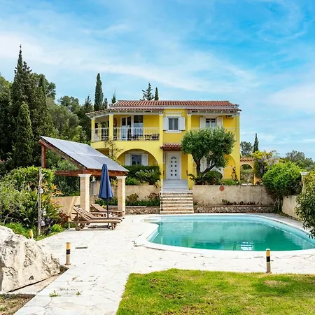 Villa Three Bay Kavvadades